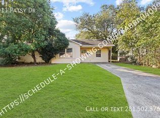 911 Patsy Dr, Baytown, TX 77520