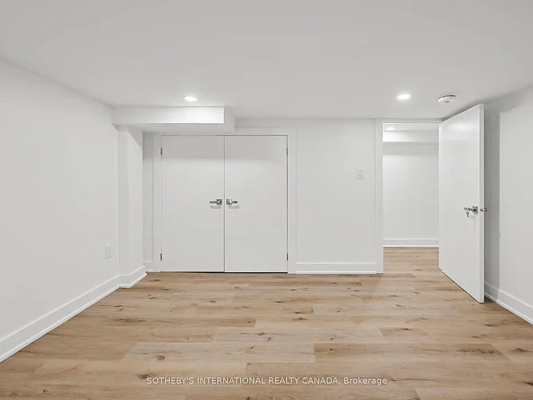 28 Strathgowan Ave #BSMNT — Photo 15