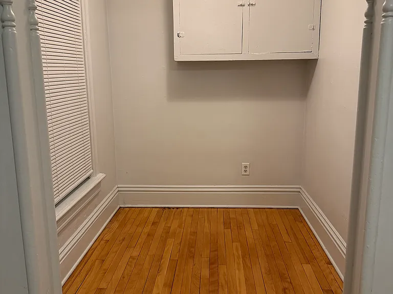 1315 Drake St #3 — Photo 10