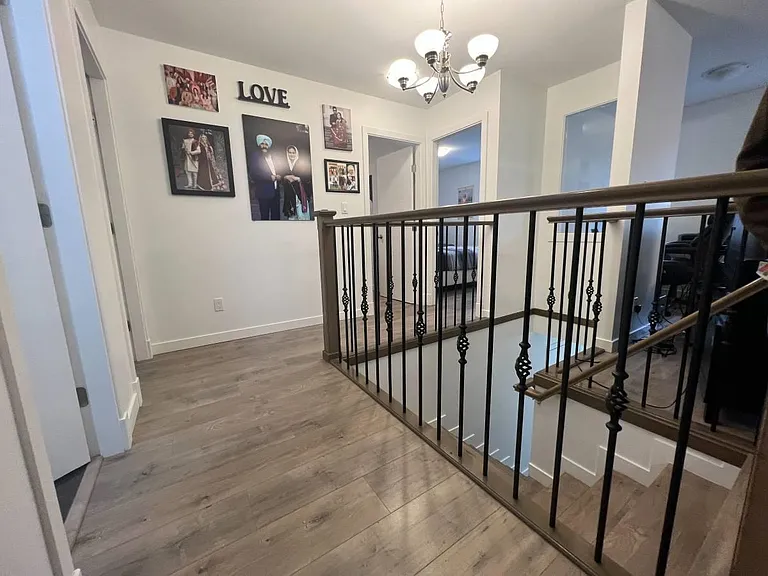 23422 Sandpiper Ave #UPPER — Photo 6