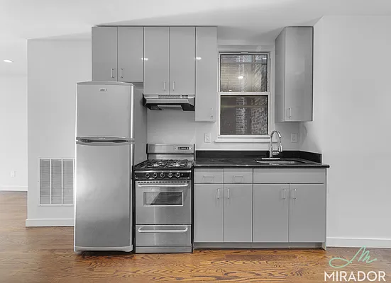Rented by Mirador Real Estate | media 6