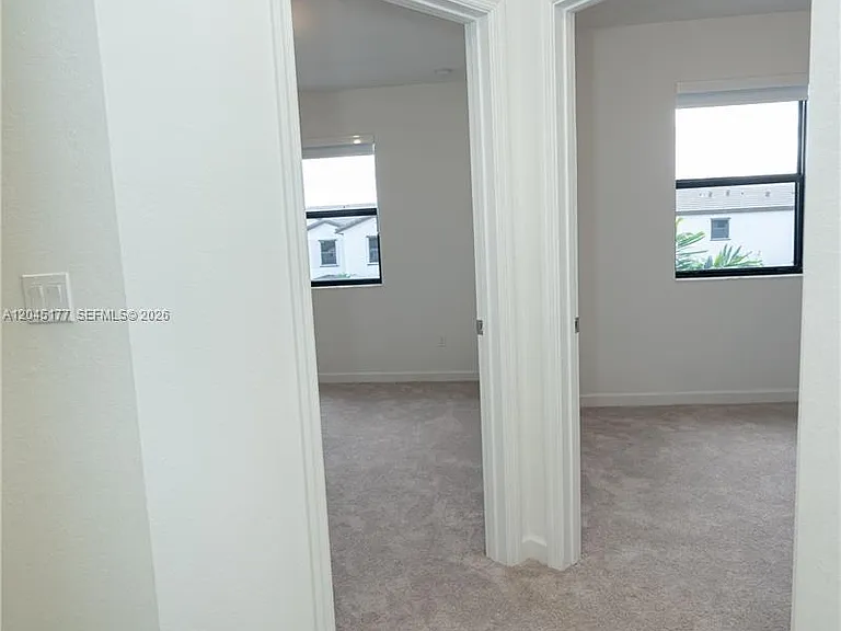 270 SW 159th Pl — Photo 22