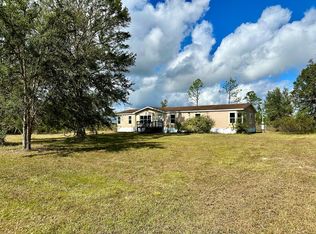 623 NE 158th St, Cross City, FL 32628