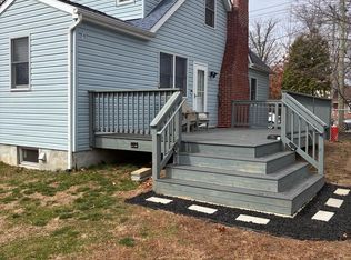 20 W Laurel Rd, Stratford, NJ 08084