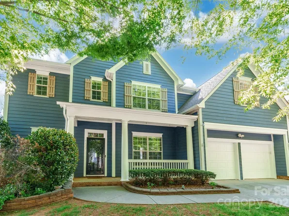 8428 Westmoreland Lake Dr, Cornelius, NC 28031