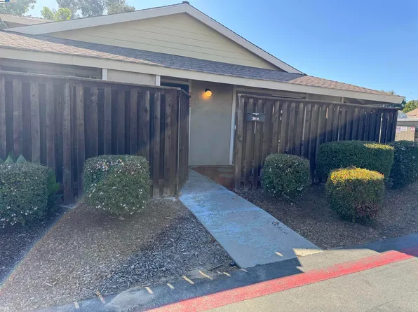 2001 Olivera Rd APT A, Concord, CA 94520