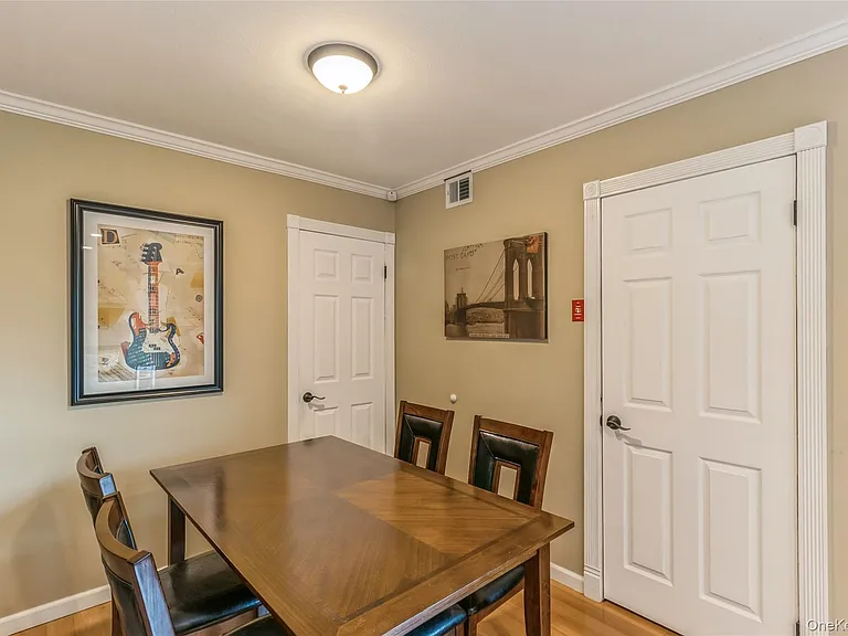 48 Pointe Cir S — Photo 10