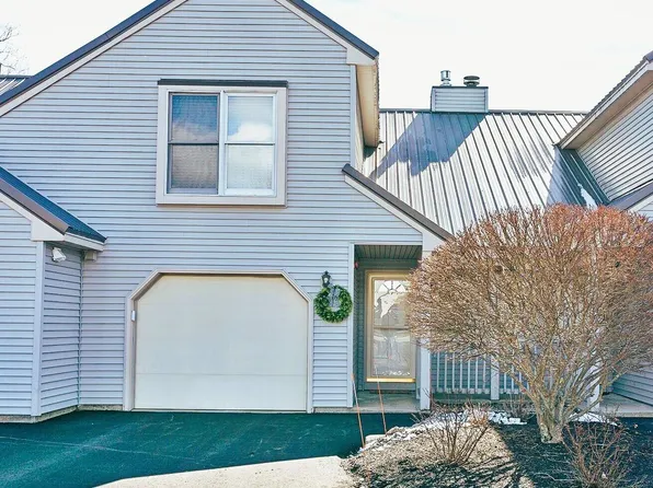 44 Meadowbrook Drive #2, Gorham, ME 04038