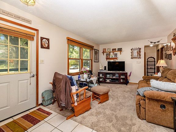 2nd image of 208 Van Buren Dr