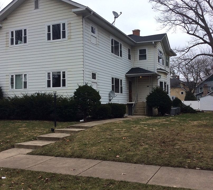 1st image of 632 N Center St APT 2W