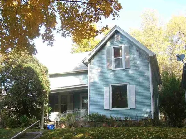912 Fairchild St, Iowa City, IA 52245