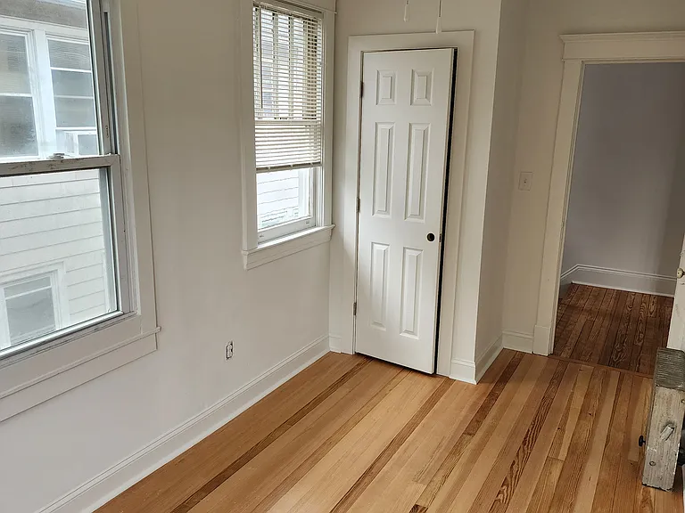 303 S 3rd Ave #2 — Photo 14