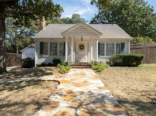 2205 S 26th St, Fort Smith, AR 72901