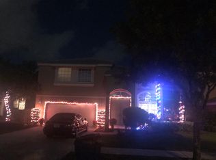 2090 Reston Cir, Royal Palm Beach, FL 33411