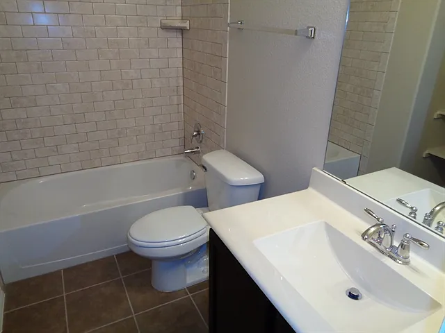 1000 Churchill Dr — Photo 10