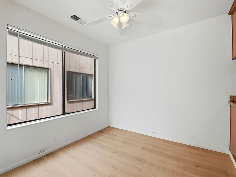 523 Woodside Oaks #2 — Photo 10