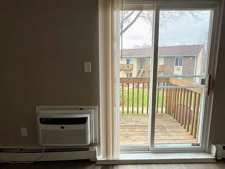 2100 Light Rd #210 — Photo 6