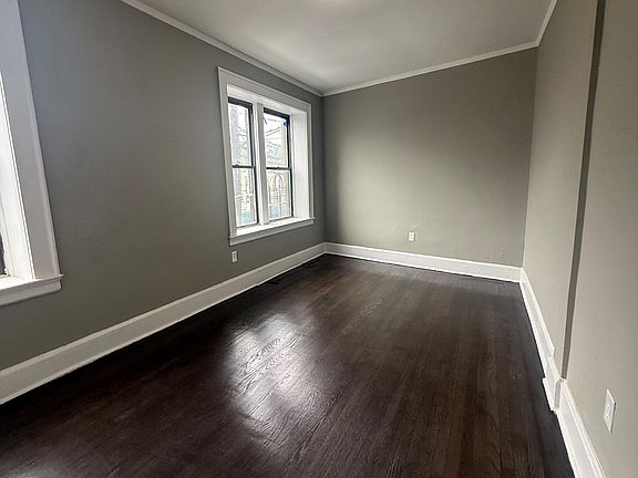 3rd image of 1000 S Orange Ave #205