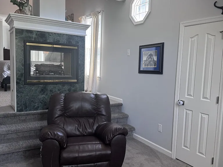 203 Rock Creek Ct — Photo 22