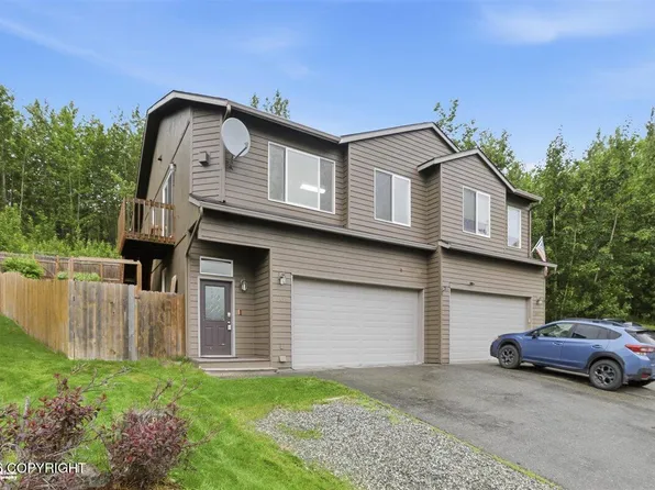8958 Birch Park Cir, Eagle River, AK 99577