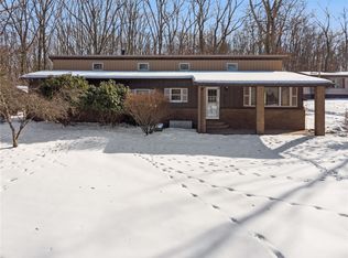 2184 Whites Hill Rd, Greensburg, PA 15601