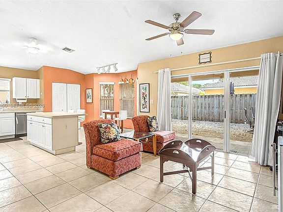 3rd image of 14033 SW 155th Ct