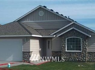 1300 W Marina Dr, Moses Lake, WA 98837