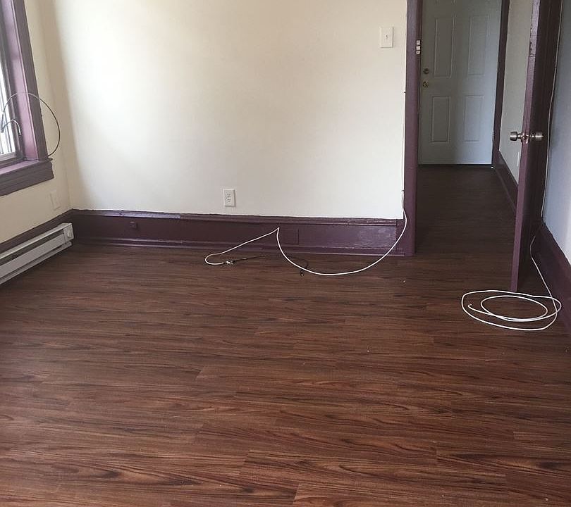 1st image of 1514 W Erie Ave #2
