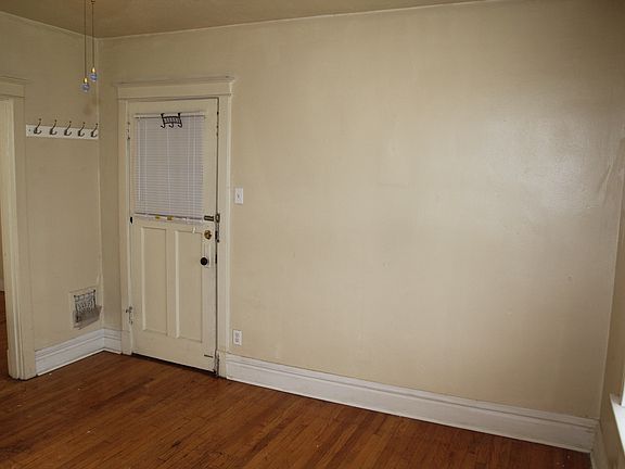 2nd image of 2125 Cleveland Pl APT 2S