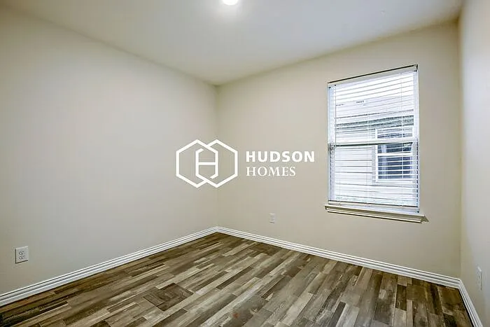 923 Burgan St #A — Photo 11