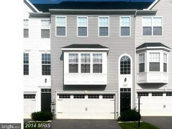 10347 Lantern Ln, Hagerstown, MD 21740