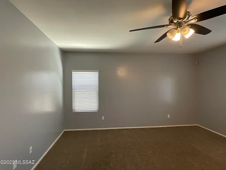 10335 S Keegan Ave — Photo 7