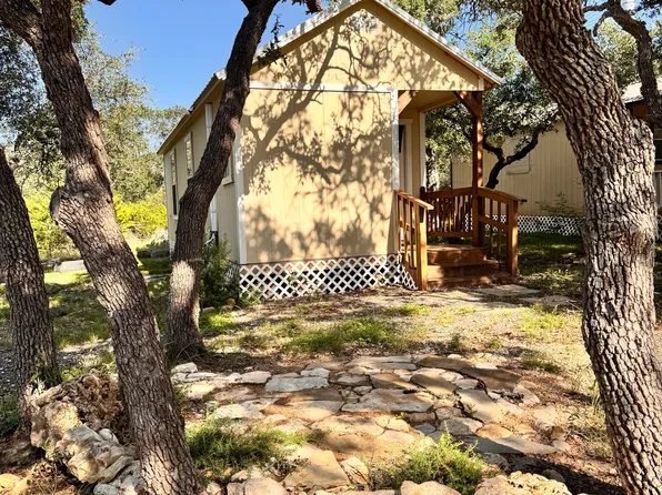 33911 Blanco Rd, Bulverde, TX