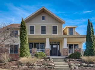 619 N Meadowbrook Ln, Waunakee, WI 53597