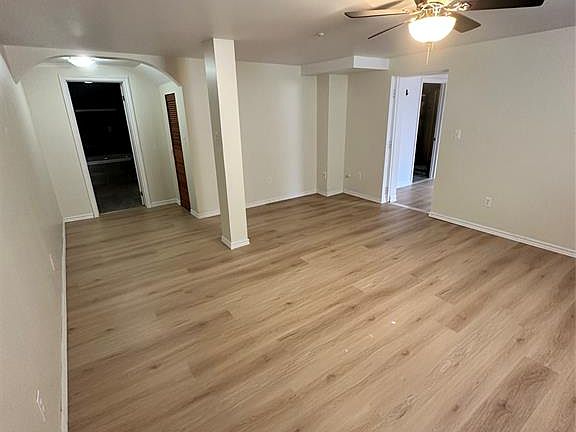 5th image of 2636 Meighen Rd #3