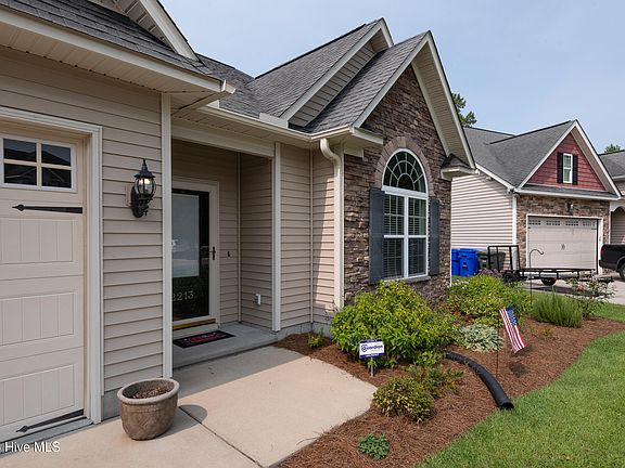 5th image of 2213 Tulls Cove Road