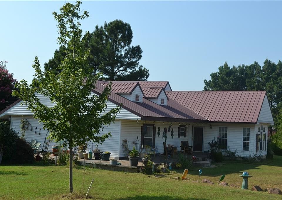 1st image of 45 Country Creek Dr