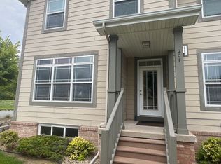 201 Wyalusing Dr, Madison, WI 53718