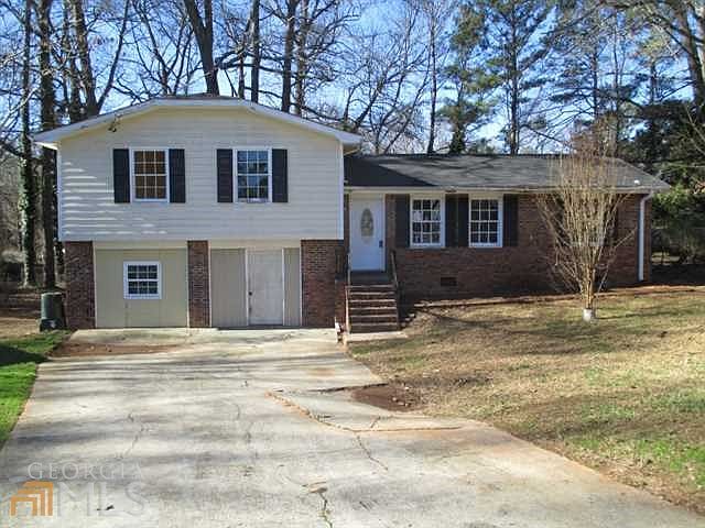 1st image of 2904 Jordan Woods Dr