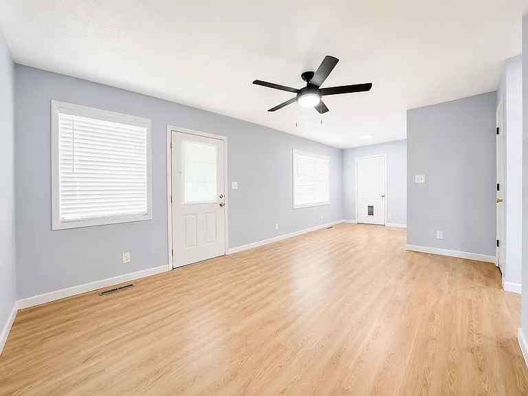 1813 Colonial Dr #A — Photo 2