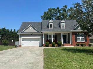 90 Lillie Dr, Chickamauga, GA 30707