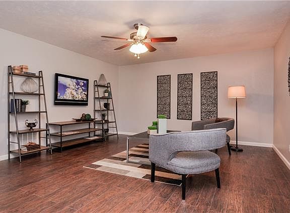 3rd image of 1205 Platt Dr