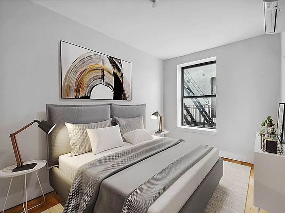5th image of 1597 Sterling Pl #3F