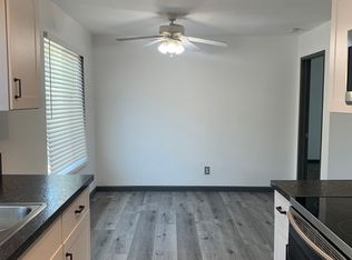 5720 Lauretta St #8, San Diego, CA 92110