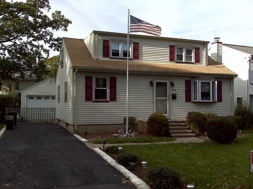 724 Woodland Ave, Kenilworth, NJ 07033 Zillow