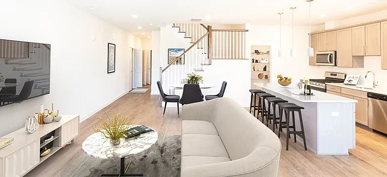 Cider Mill Townhomes — Photo 7