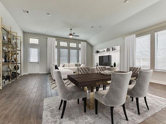 4th image of 1839 Golden Cape Dr