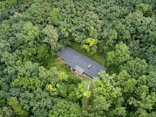 W350S4044 Pine Ridge COURT, Dousman, WI 53118