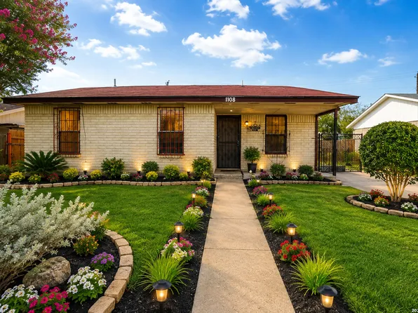 1108 YOBLANDA DR, Eagle Pass, TX 78852
