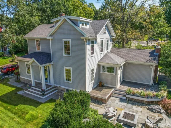 161 Mount Vernon St, Winchester, MA 01890